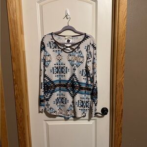 The Josephine Aztec Crossed V-Neck Waffle Women’s‎ Size Mediun